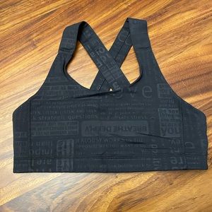 Lululemon sports bra